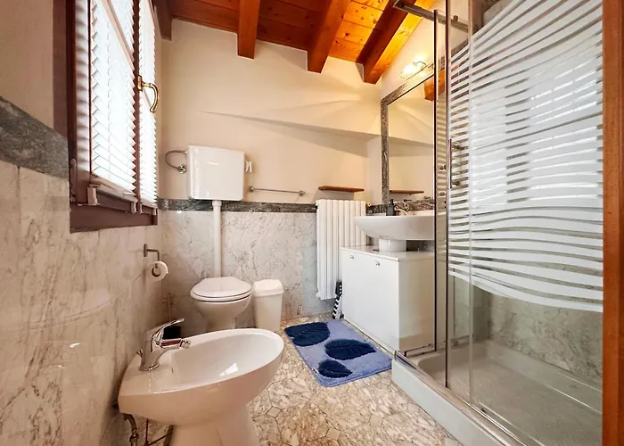 Loft Gardasee Апартаменты Лонато